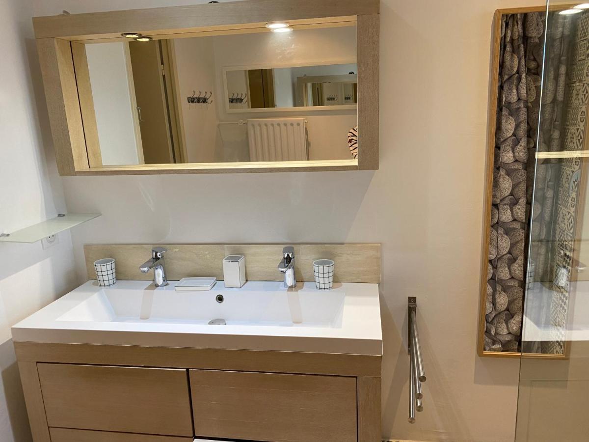 Appartement Lumineux 6 Places Avec Vue Sur Marina Mandelieu La Napoule Bagian luar foto